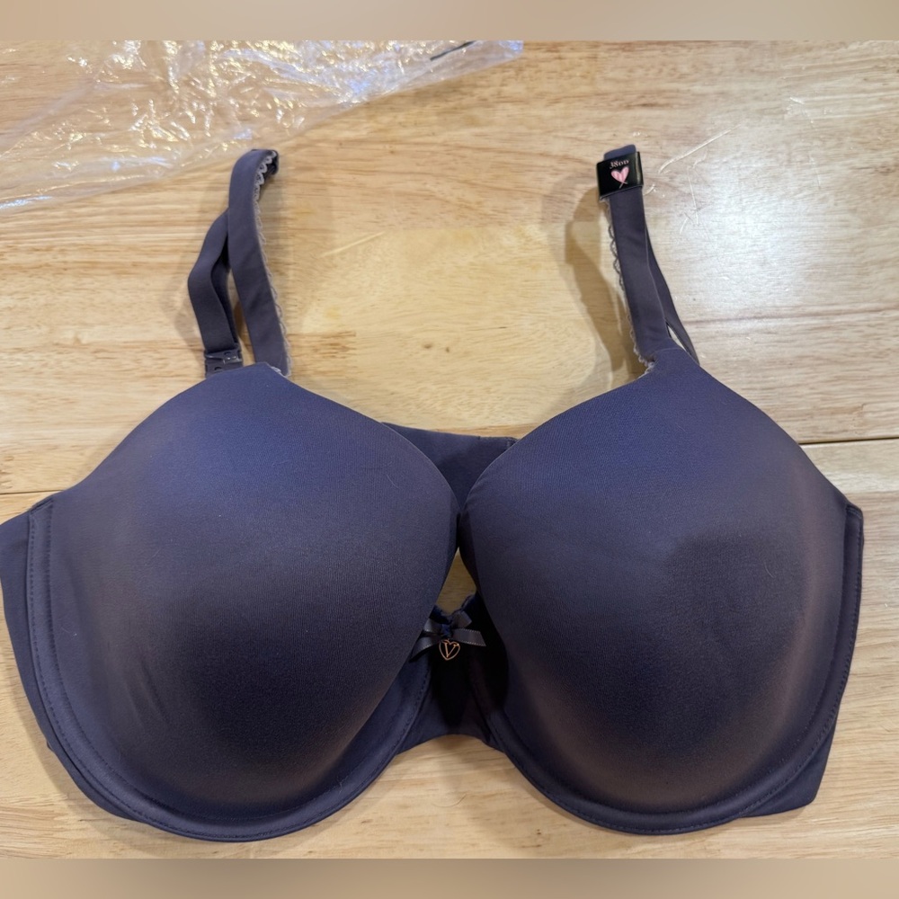 Victoria's Secret Body by Victoria 38DD Charcoal Gray Bra NWT